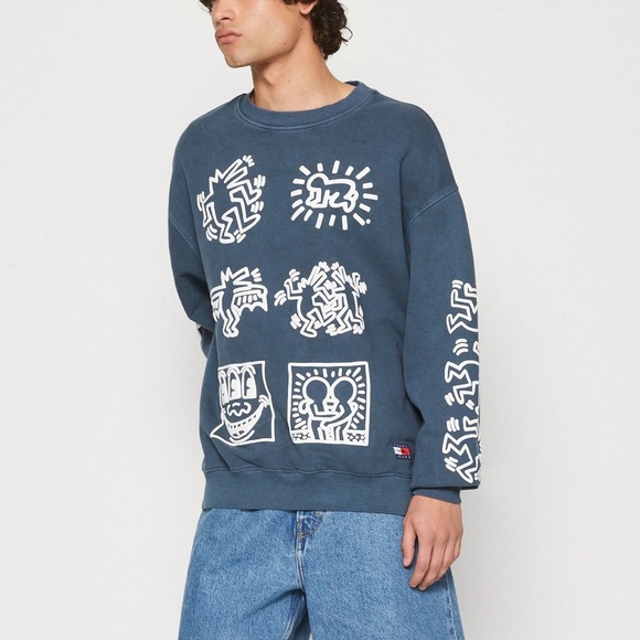 TOMMY HILFIGER JEANS X KEITH HARING Oversized Sweatshirt - Unisex Blue Grey - Picture 7 of 9